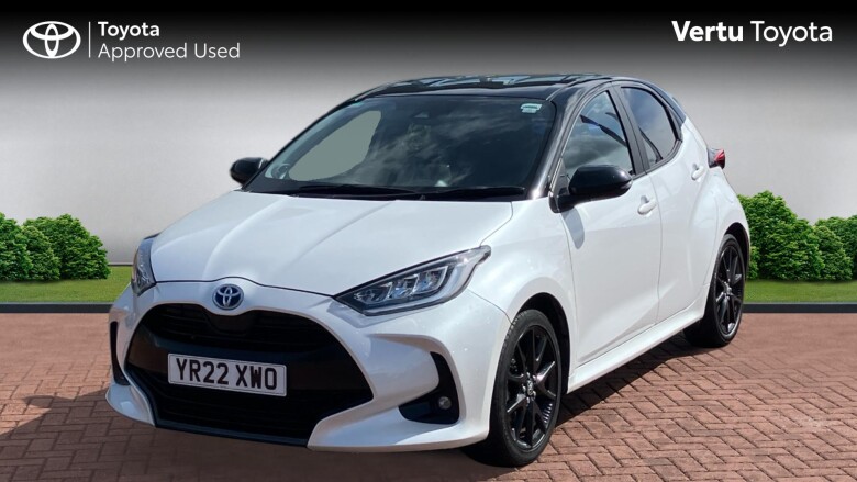 Toyota Yaris 1.5 Hybrid Dynamic 5dr CVT Hybrid Hatchback